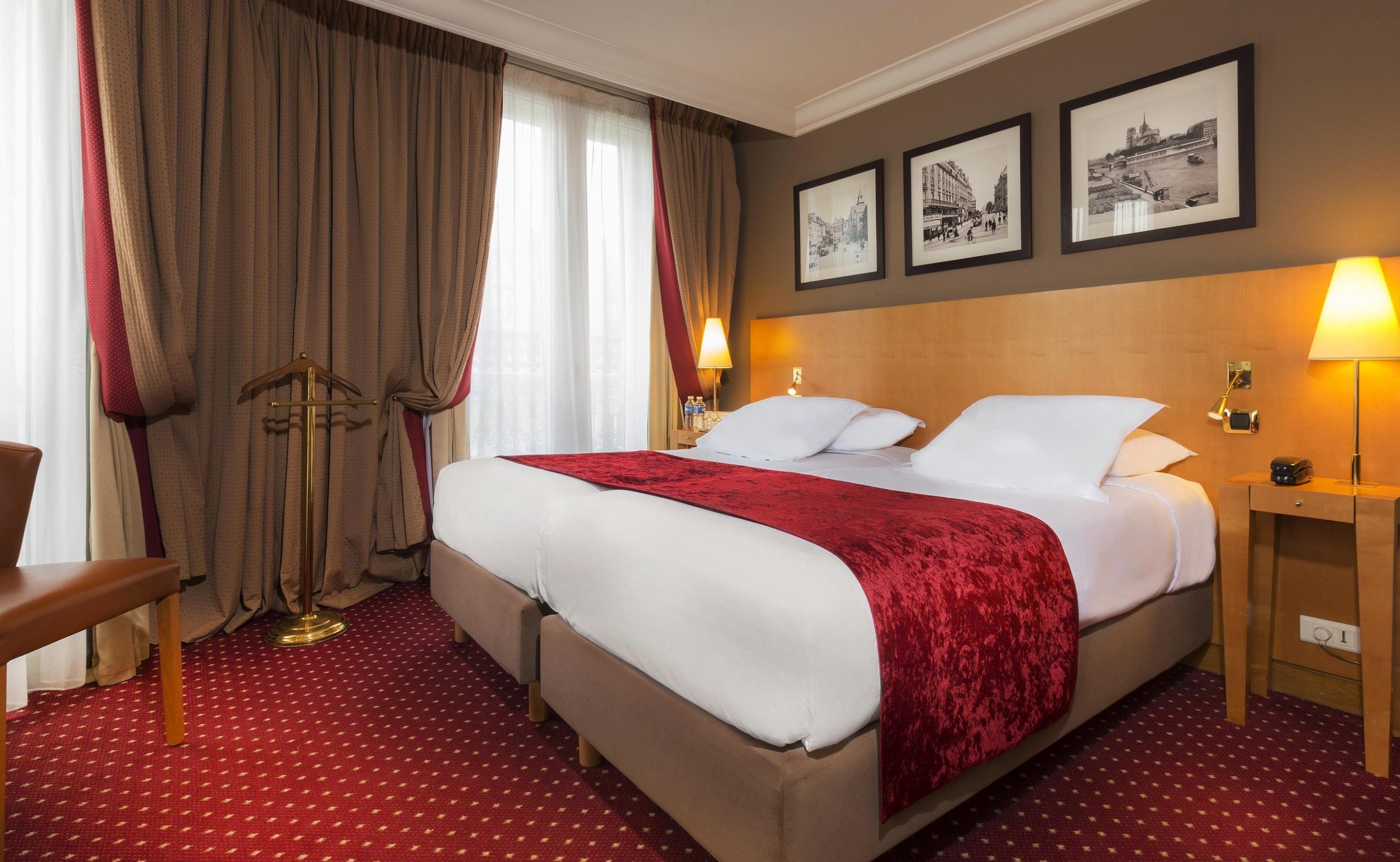 Hotel Royal Saint Michel 4*